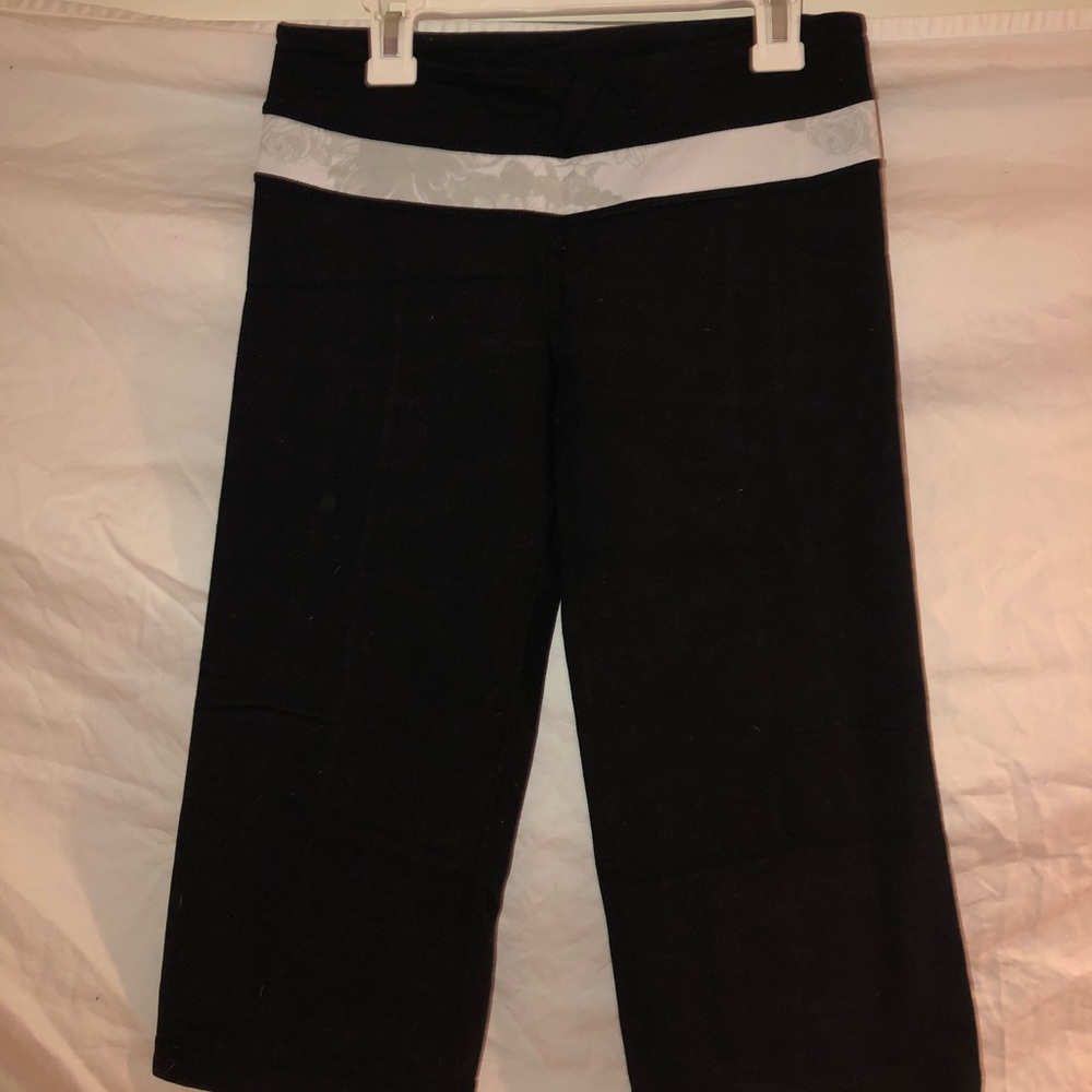 Cropped lulu lemon leggings